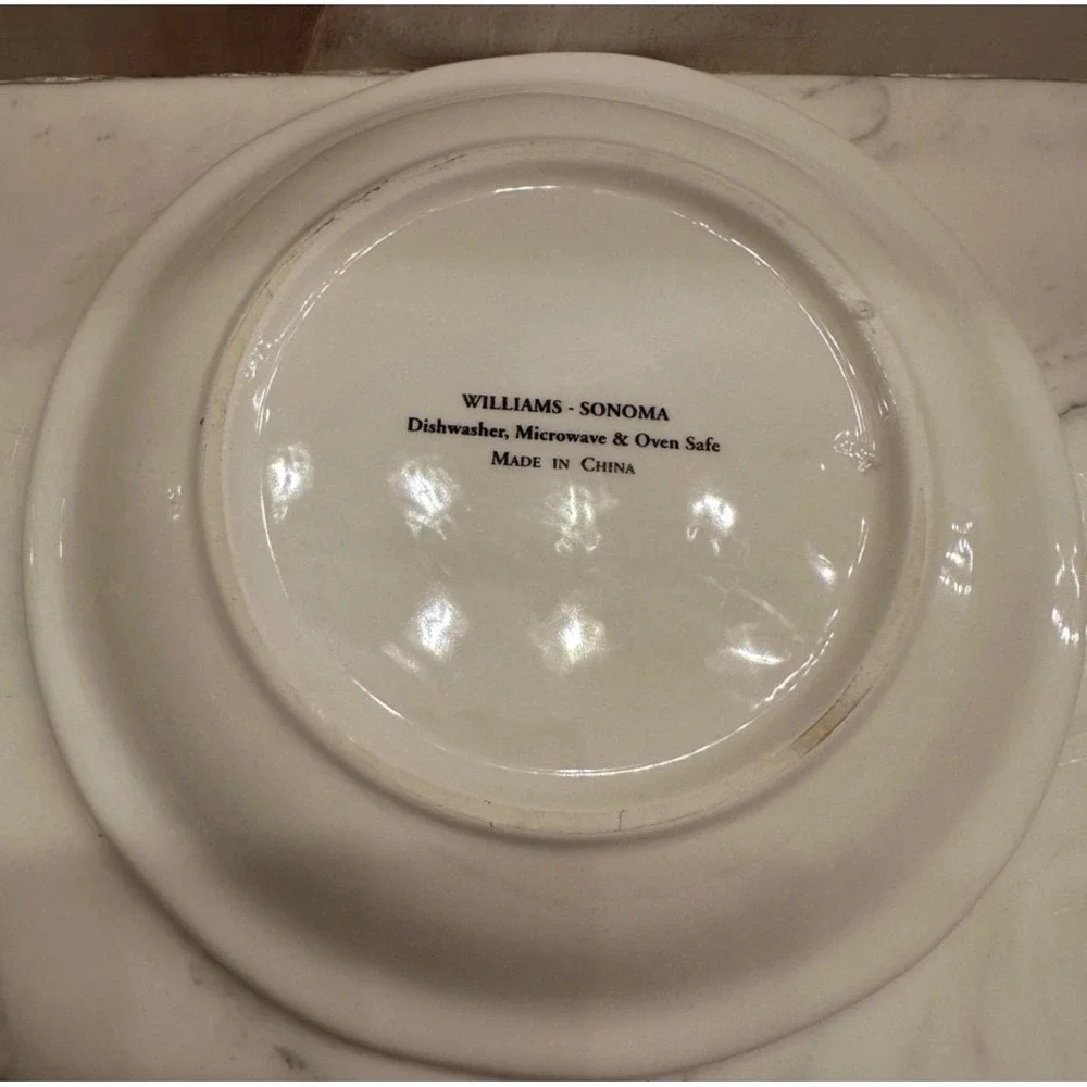 Williams Sonoma Red‎ Wine Series Burgundy/Porto Canapé/Appetizer Plates Set of 2